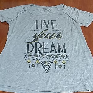 Pretty Rebellious Live Your Dream gray short sleeve t
